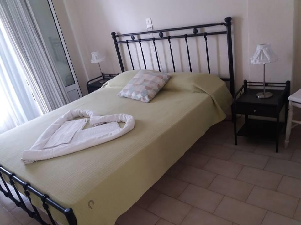 Pension Gerania Асос Екстериор снимка