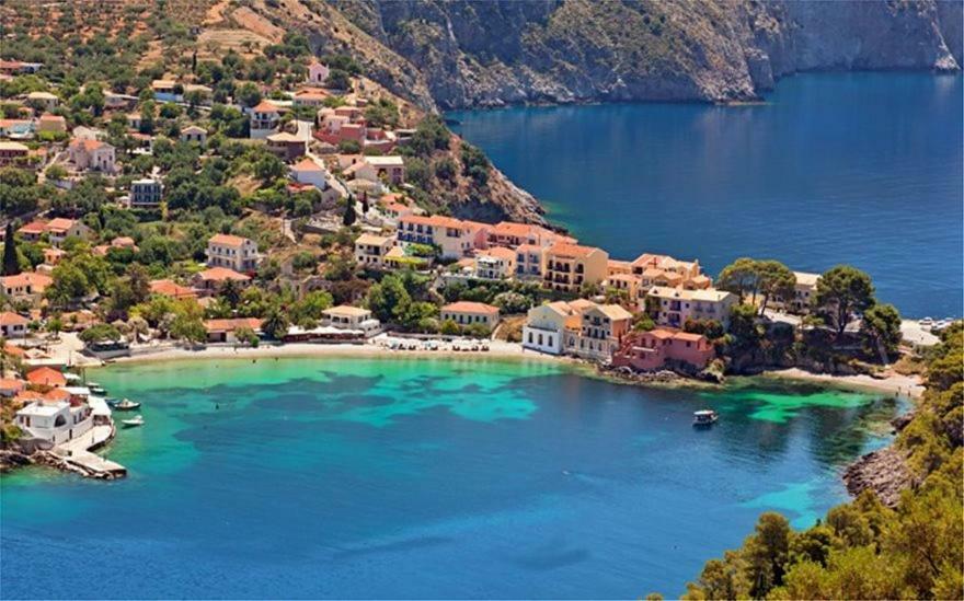 Pension Gerania Асос Екстериор снимка